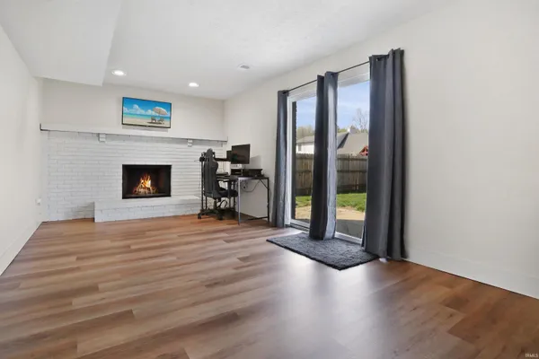 $275,000 | 655 Bonnie View Drive, Evansville, IN 47715
