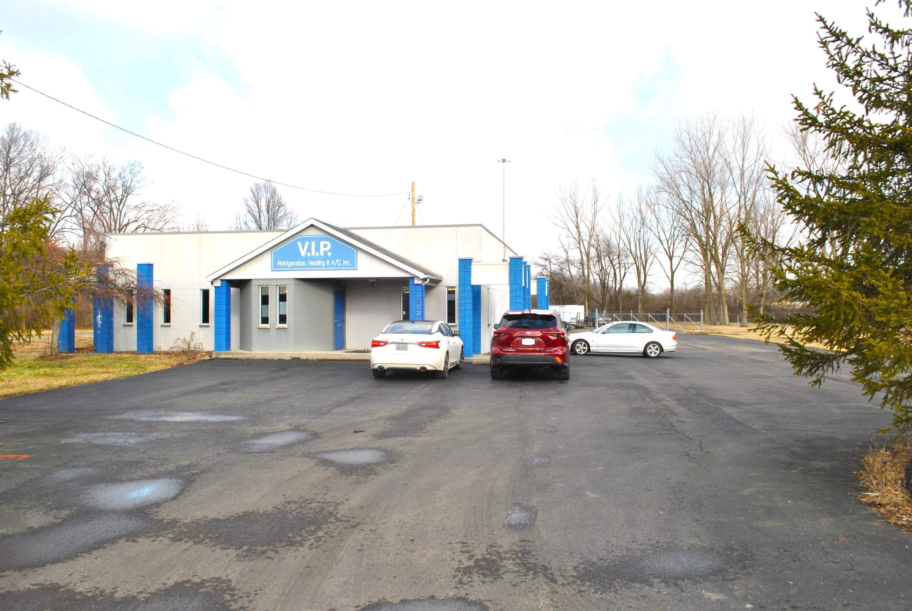2882 Johnstown Road Columbus, OH 43219 - Photo 4 of 69 DSC_1289