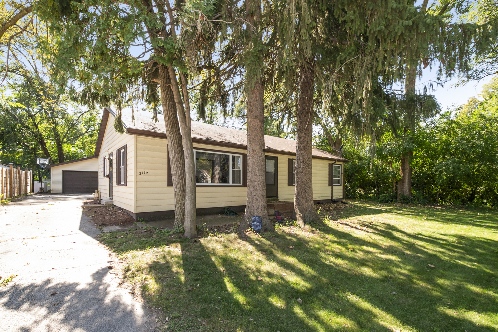 2116 Hanover Avenue Joliet, IL 60433 - Photo 1 of 16