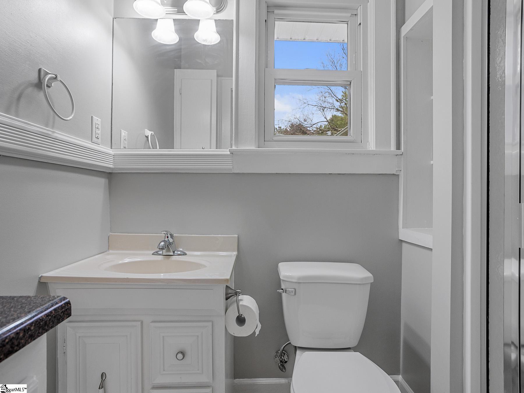 106 Green Street Greer, SC 29650 - Photo 13 of 23