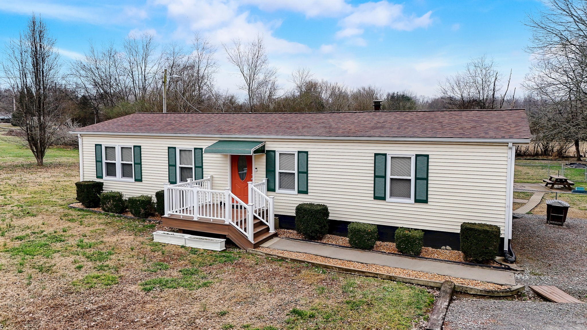 1172 Poplar Ridge Road Chapmansboro, TN 37035 - Photo 2 of 62 Gallery Image 2