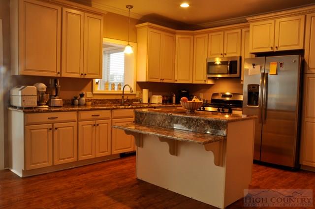 2376 Ridge Road Boone, NC 28607 - Photo 32 of 35 Gallery Image 32