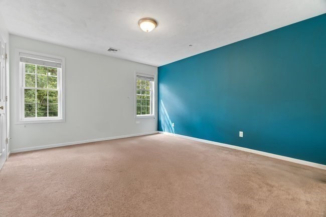 20 Woodlawn Road Randolph, MA 02368 - Photo 18 of 30 Gallery Image 18