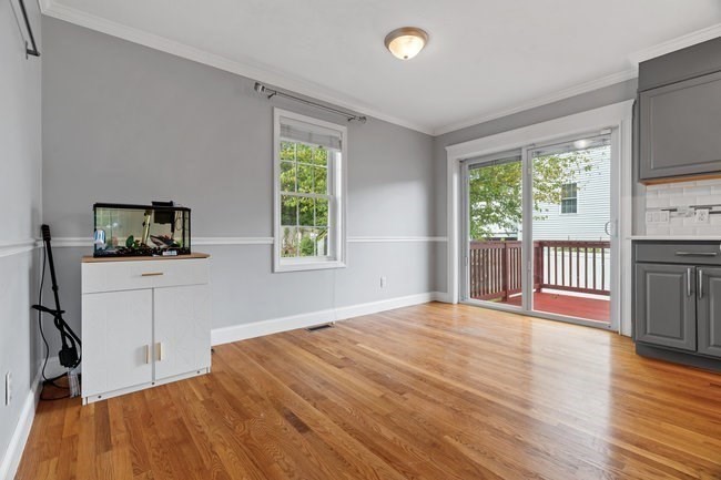 20 Woodlawn Road Randolph, MA 02368 - Photo 5 of 30 Gallery Image 5