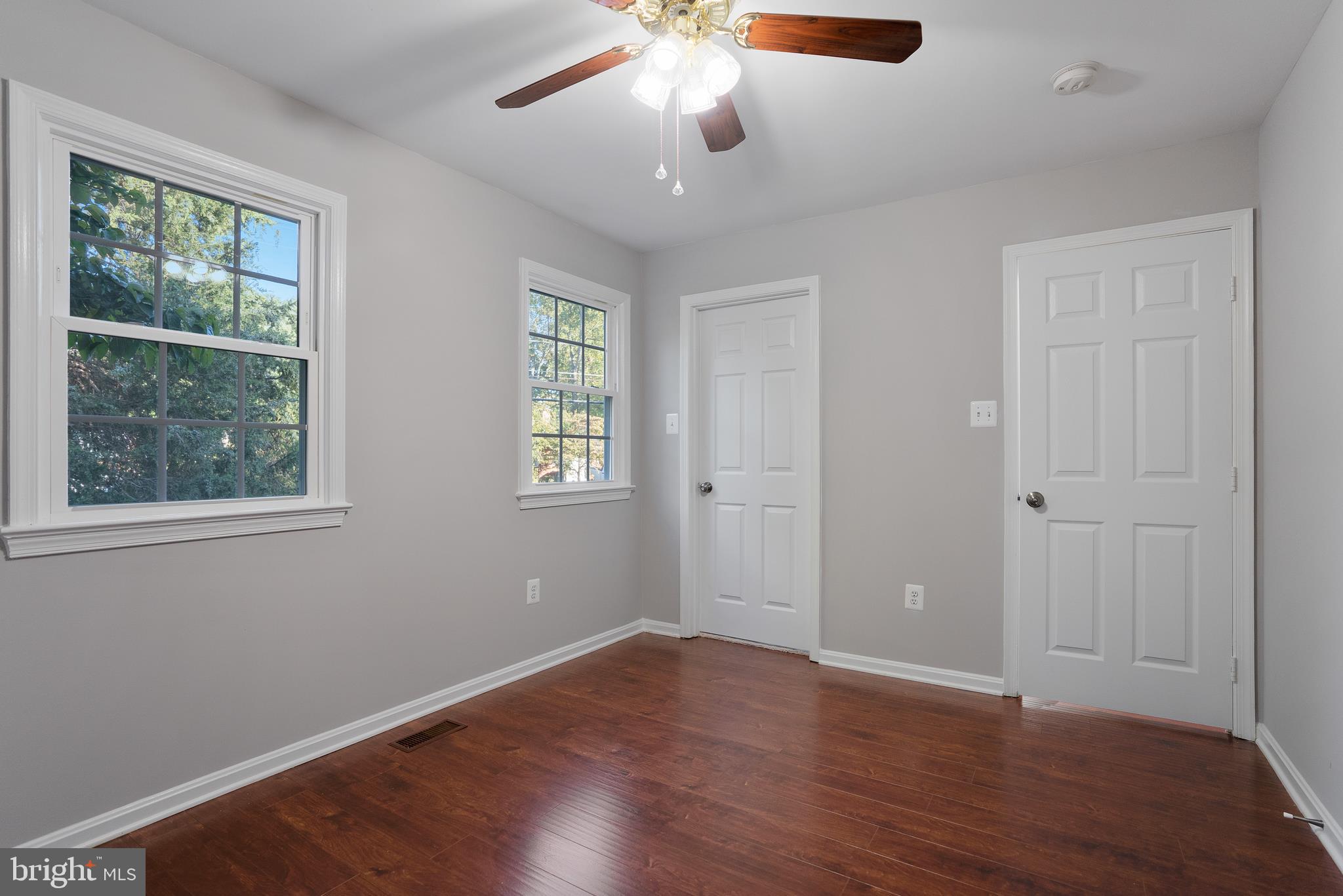 8814 Weems Road Manassas, VA 20110 - Photo 16 of 39 Gallery Image 16