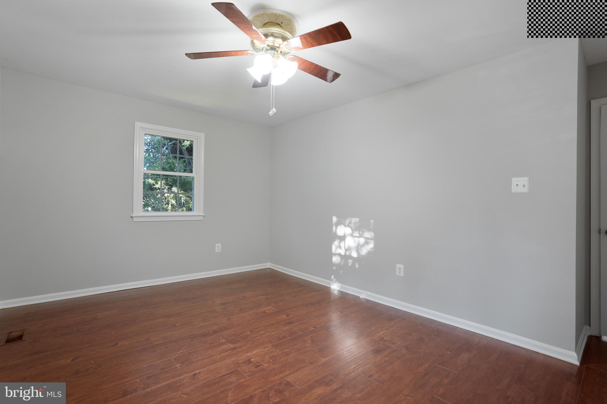 8814 Weems Road Manassas, VA 20110 - Photo 22 of 39 Gallery Image 22
