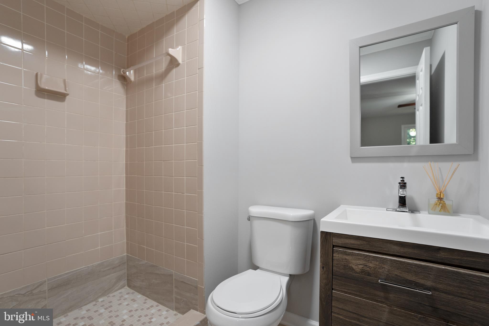 8814 Weems Road Manassas, VA 20110 - Photo 23 of 39 Gallery Image 23