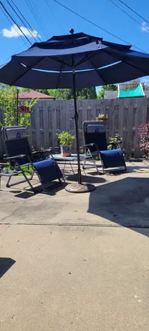 $450,000 | 105 King Lane, Des Plaines, IL 60016