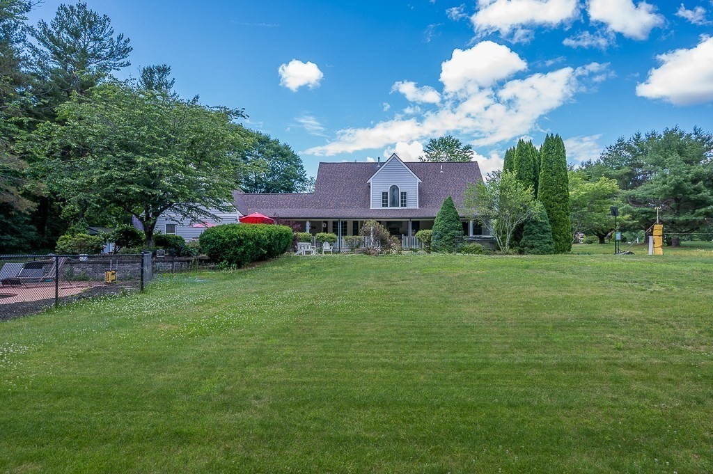 227 8 Lots Road Sutton, MA 01590 - Photo 20 of 42