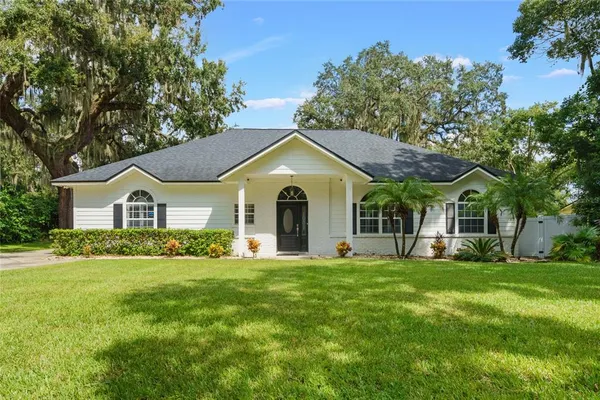 $1,250,000 | 715 Magnolia Street, Windermere, FL 34786