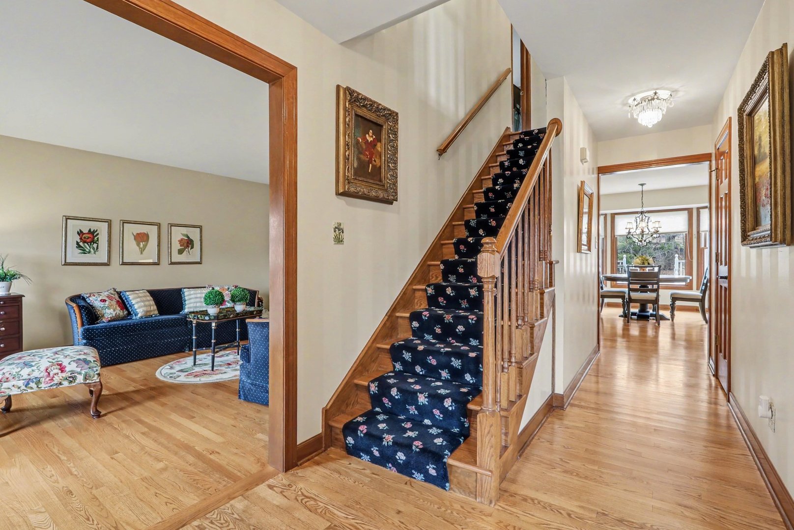 570 Violet Lane Batavia, IL 60510 - Photo 2 of 28 a view of entryway and hall with wooden floor