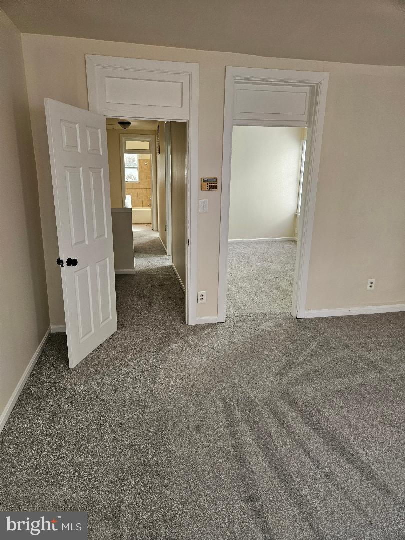 1635 U Street Southeast Washington, DC 20020 - Photo 15 of 33 Spacious entryway with inviting light.