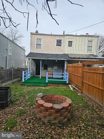 $410,000 | 1635 U Street Southeast, Washington, DC 20020