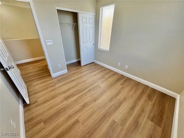 $2,050 | 10992 Scotch Rose Street, Henderson, NV 89052