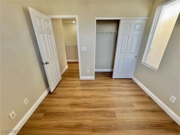 $1,925 | 10992 Scotch Rose Street, Henderson, NV 89052