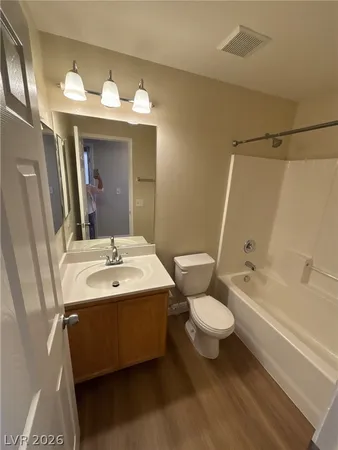 $1,925 | 10992 Scotch Rose Street, Henderson, NV 89052