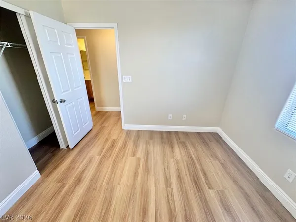 $1,925 | 10992 Scotch Rose Street, Henderson, NV 89052