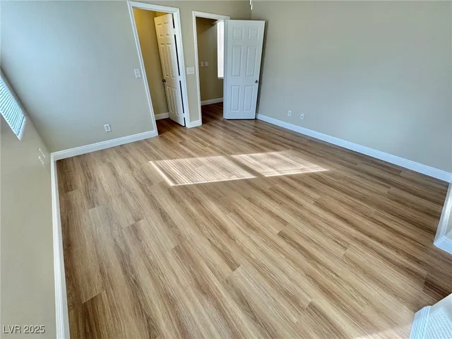 $2,050 | 10992 Scotch Rose Street, Henderson, NV 89052