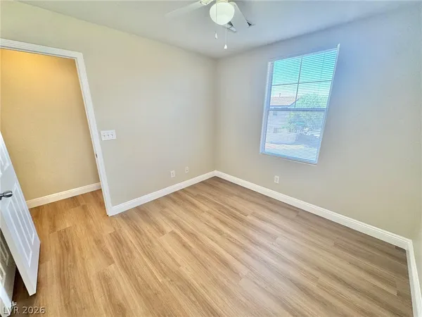 $1,925 | 10992 Scotch Rose Street, Henderson, NV 89052