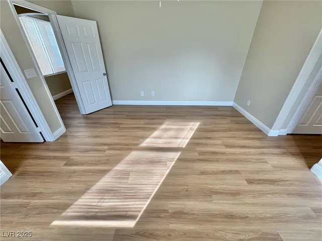 $2,050 | 10992 Scotch Rose Street, Henderson, NV 89052