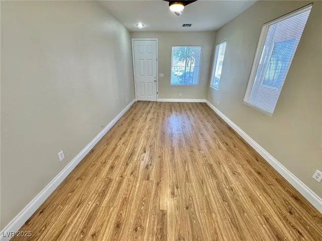 $2,050 | 10992 Scotch Rose Street, Henderson, NV 89052