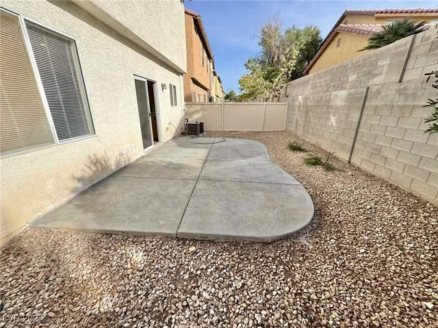 $2,050 | 10992 Scotch Rose Street, Henderson, NV 89052