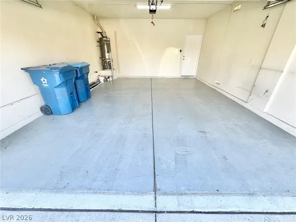 $1,925 | 10992 Scotch Rose Street, Henderson, NV 89052
