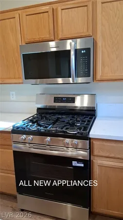 $1,925 | 10992 Scotch Rose Street, Henderson, NV 89052