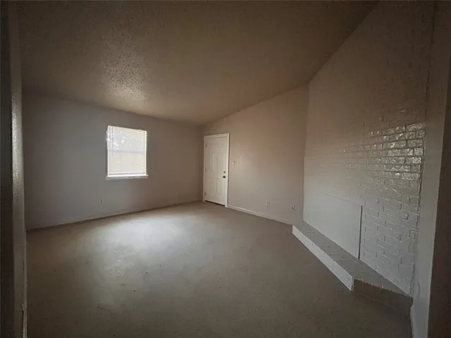 $349,900 | 4800 East Stassney Lane, Austin, TX 78744