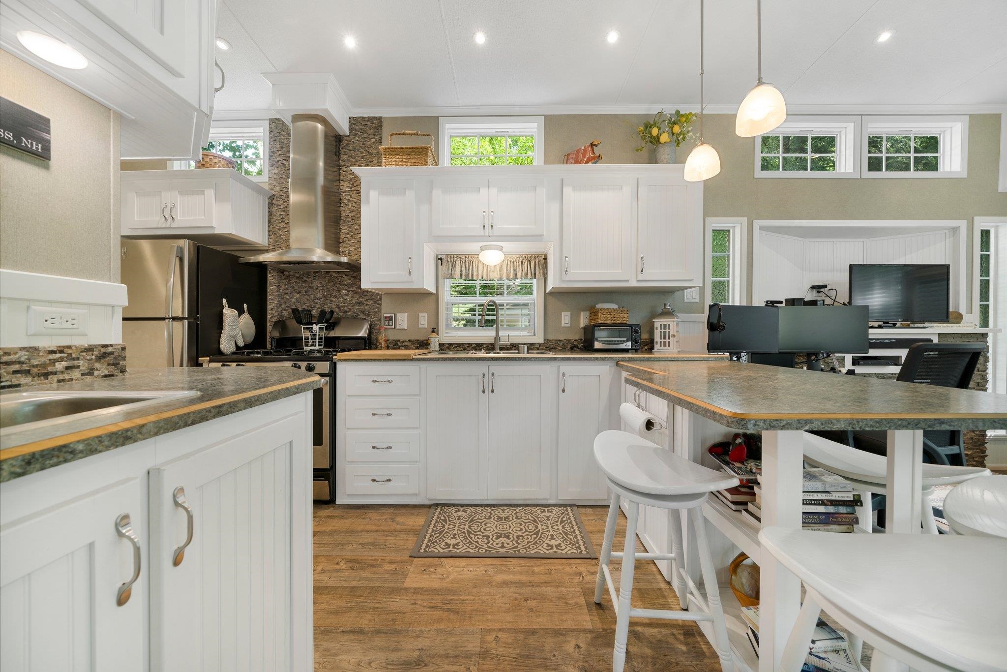 11 Ledges Road Holderness, NH 03245 - Photo 15 of 32