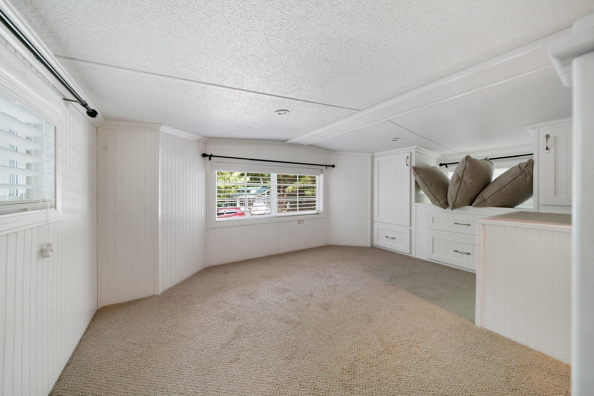 11 Ledges Road Holderness, NH 03245 - Photo 23 of 32