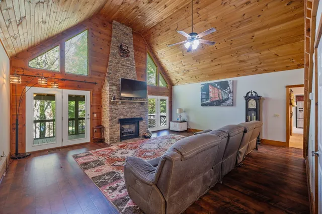 $535,000 | 101 Snow Bird Lane, Graysville, TN 37338