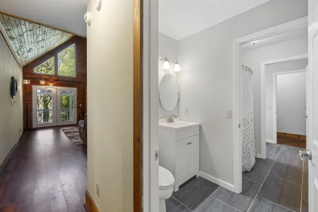 $535,000 | 101 Snow Bird Lane, Graysville, TN 37338