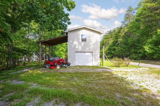 $535,000 | 101 Snow Bird Lane, Graysville, TN 37338