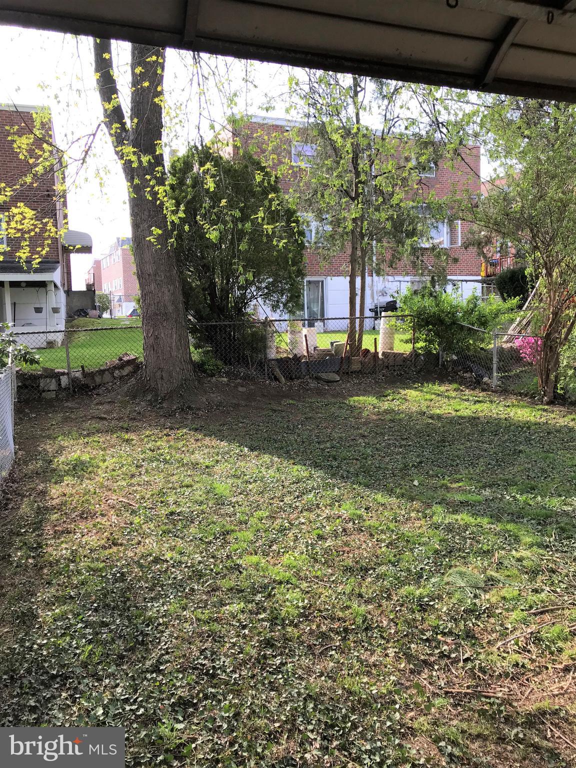 2844 Welsh Road Philadelphia, PA 19152 - Photo 22 of 24 Backyard