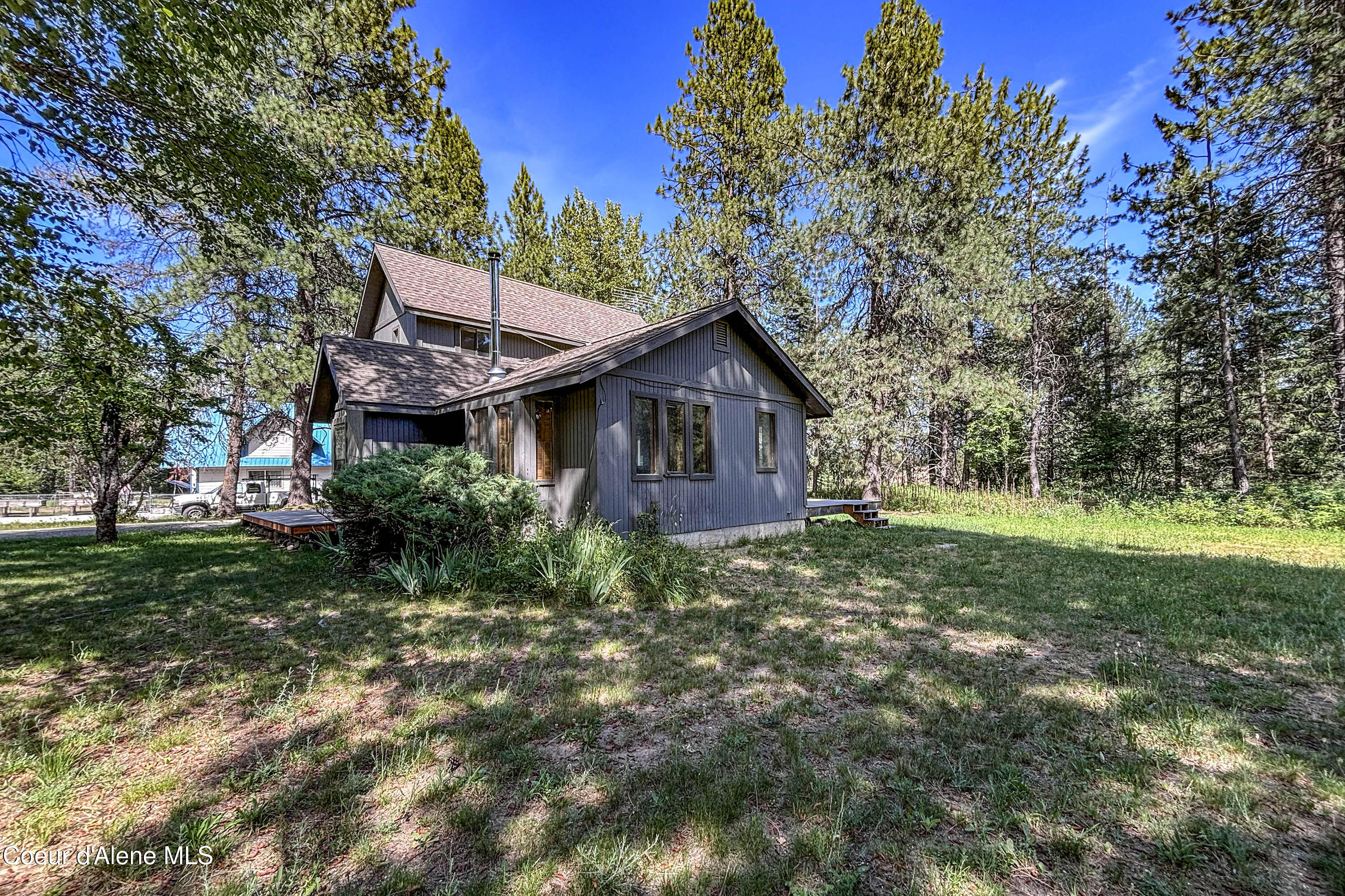 372 Schweitzer Mountain Road Sandpoint, ID 83864 - Photo 21 of 22 Side of home