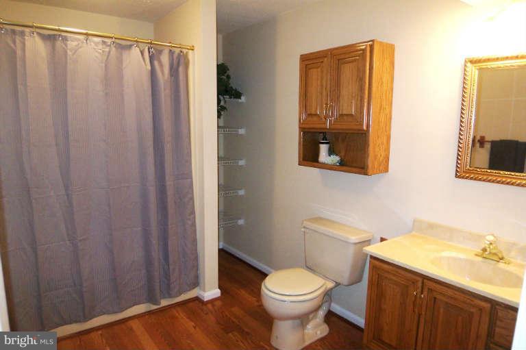 760 Fawnelm Road Severn, MD 21144 - Photo 22 of 25 Bath