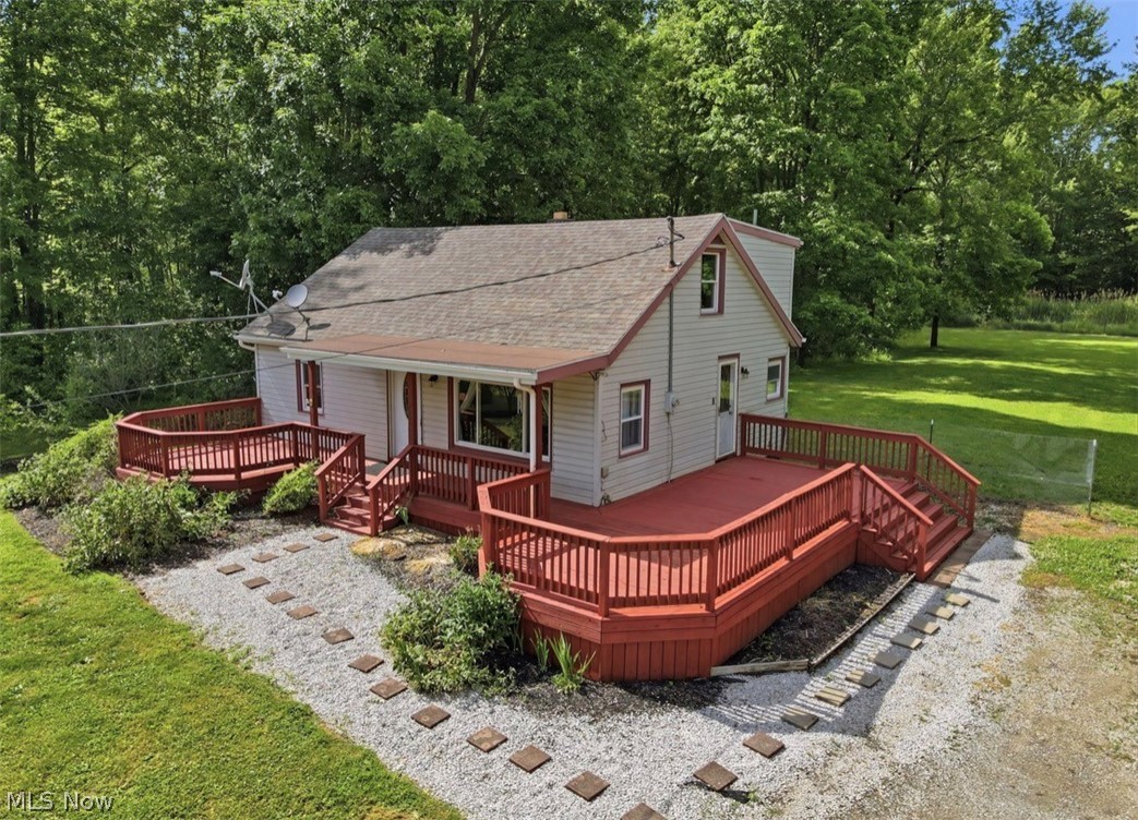 1403 Carson Road Ashtabula, OH 44004 - Photo 2 of 33