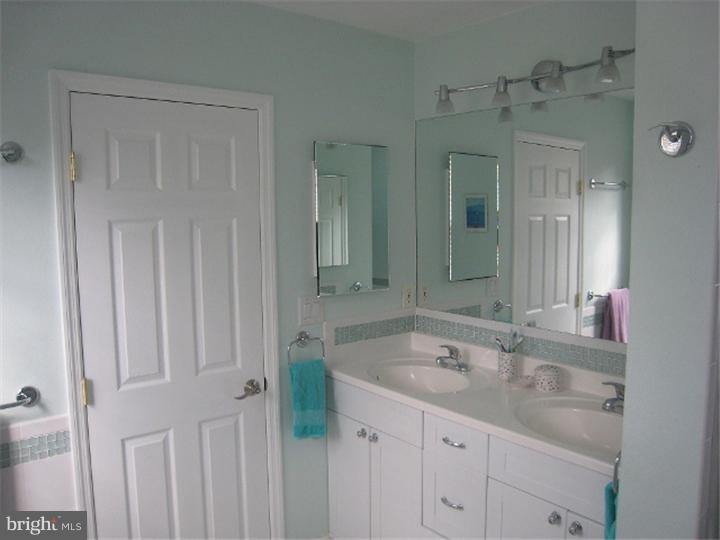 209 West Rose Valley Road Wallingford, PA 19086 - Photo 11 of 19 Bathroom