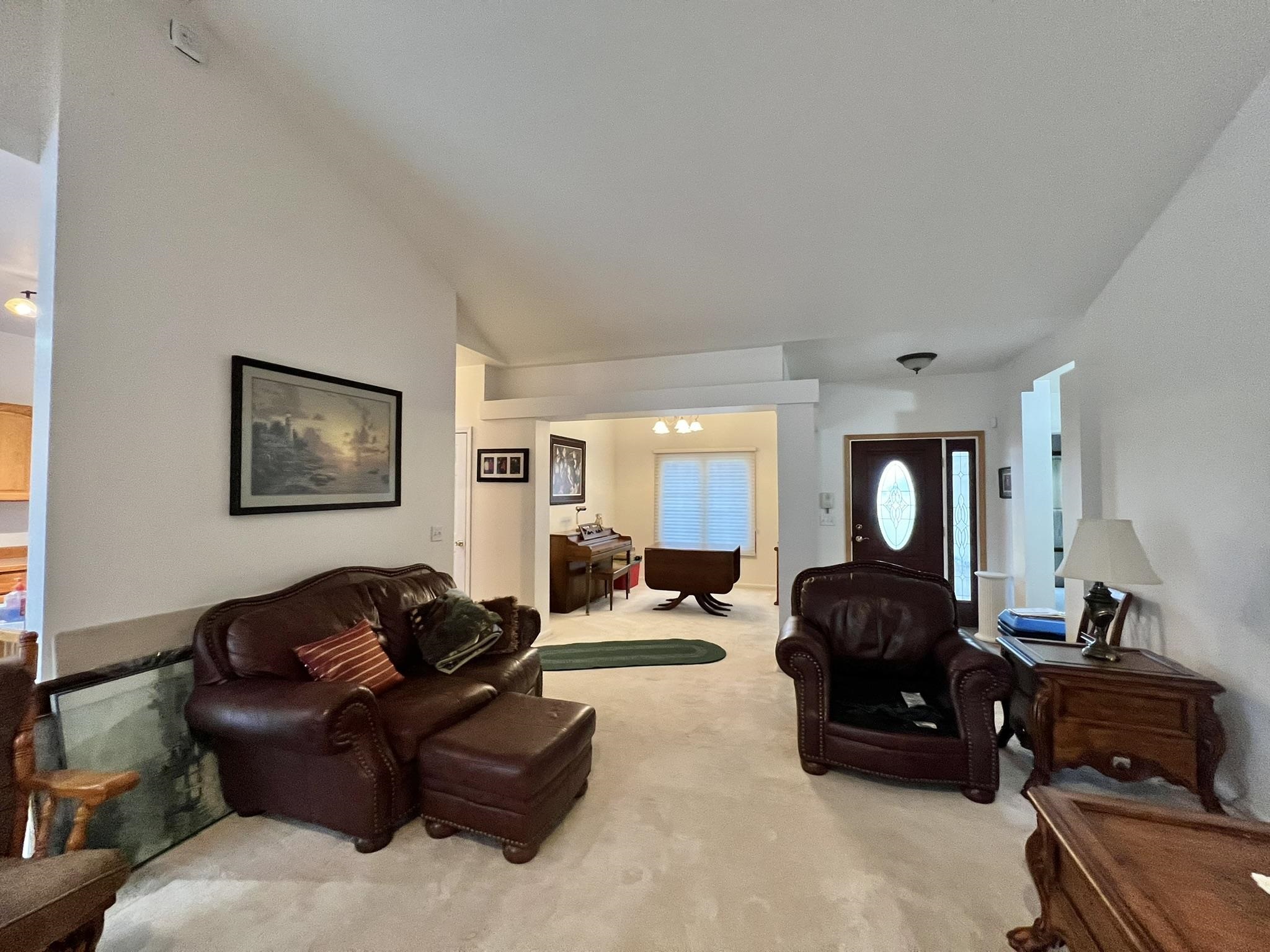 648 South Elba Road Lapeer, MI 48446 - Photo 6 of 20 50197753-1741b3fe-cd2c-4e76-b621-6fd1075678fb.JPG