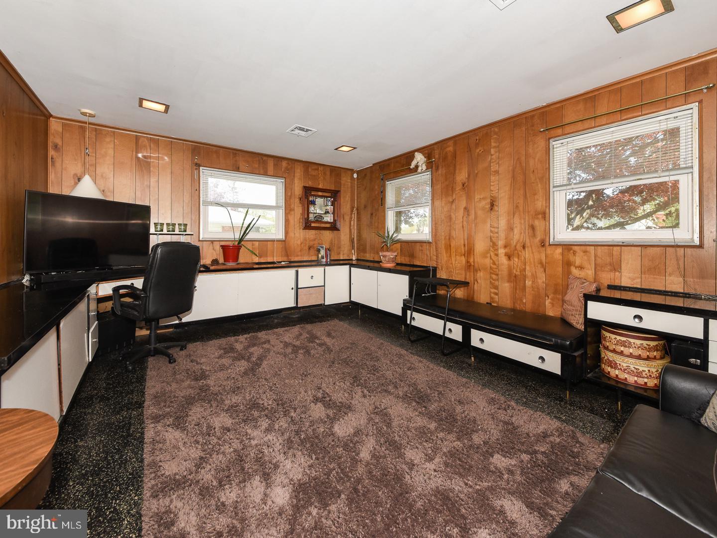 1500 Thornberry Road Wyncote, PA 19095 - Photo 12 of 40