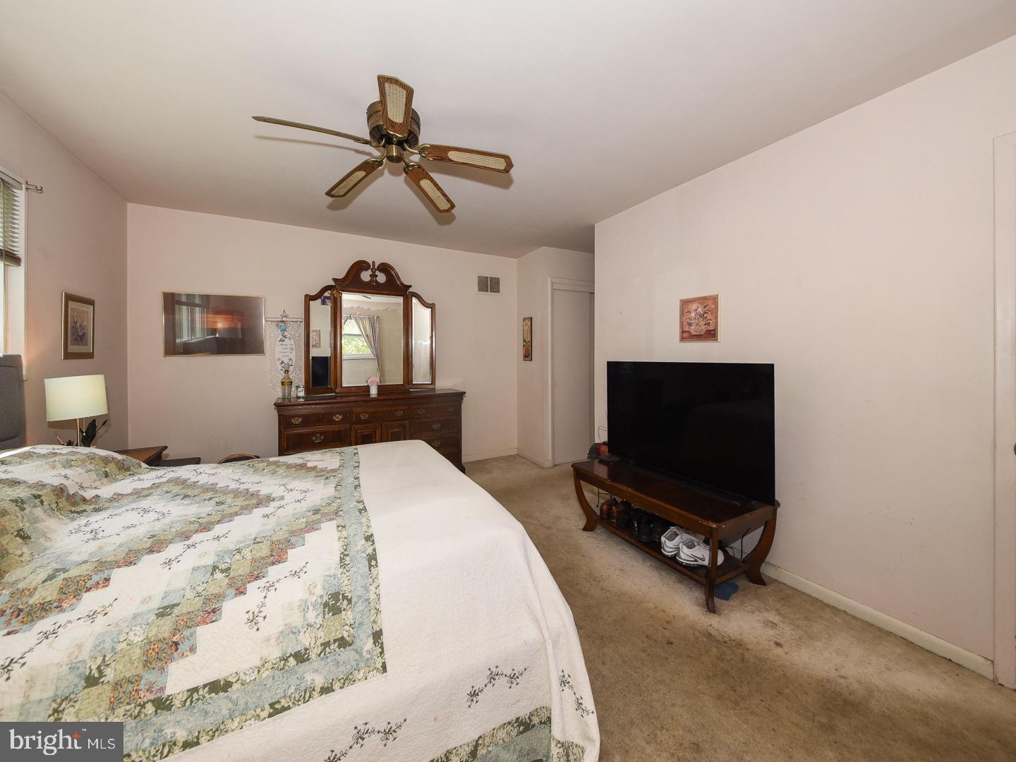 1500 Thornberry Road Wyncote, PA 19095 - Photo 29 of 40