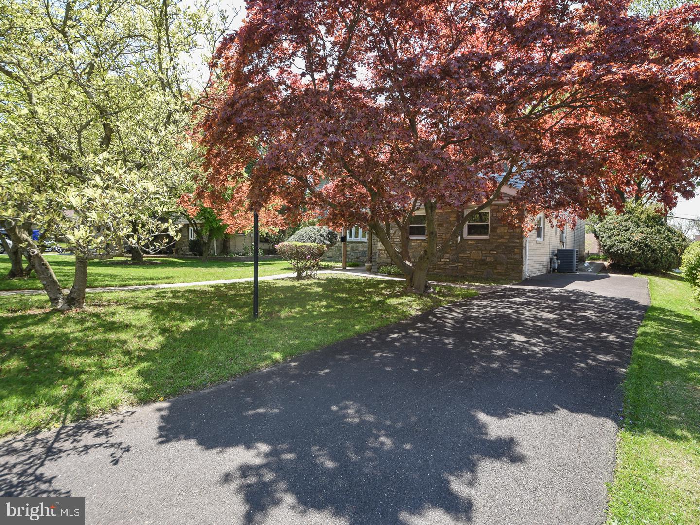 1500 Thornberry Road Wyncote, PA 19095 - Photo 5 of 40