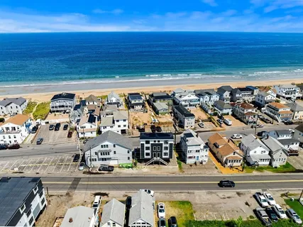 $1,199,000 | 121 Central Avenue, Unit B, Salisbury, MA 01952
