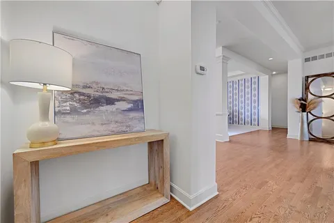 $1,095,000 | 740 Suffolk Drive, Loch Lloyd, MO 64012