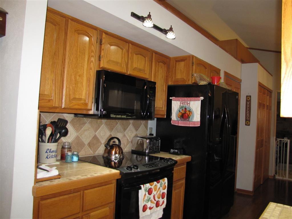 6805 Willow Dale Road Springfield, OH 45502 - Photo 8 of 23