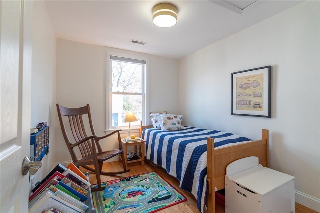 15 Garland Road Newton, MA 02459 - Photo 11 of 39 Gallery Image 11