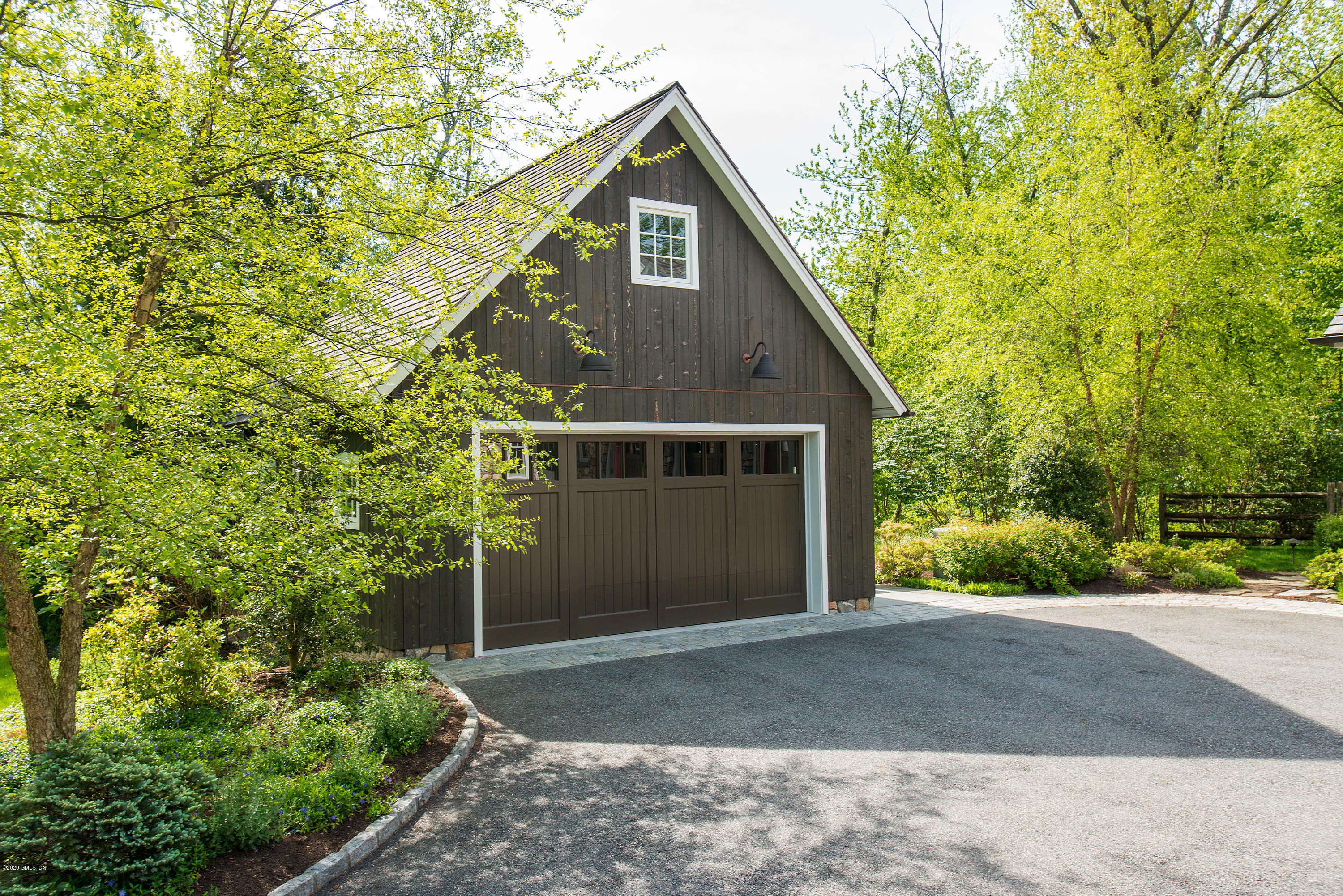 38 Quail Road Greenwich, CT 06831 - Photo 20 of 21 DETACHED GARAGE