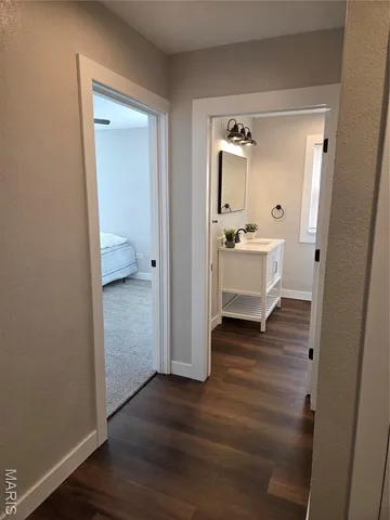 $228,500 | 9915 N Road, Fairview Heights, IL 62208