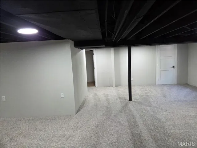 $228,500 | 9915 N Road, Fairview Heights, IL 62208